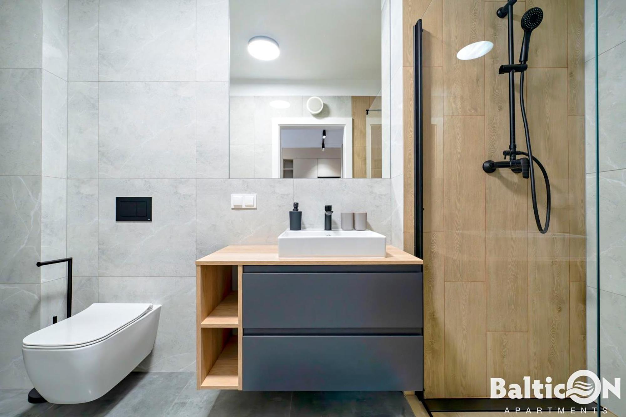 Apartamenty Balticon Kasprowicza Parking Inclusive Колобжег Екстериор снимка