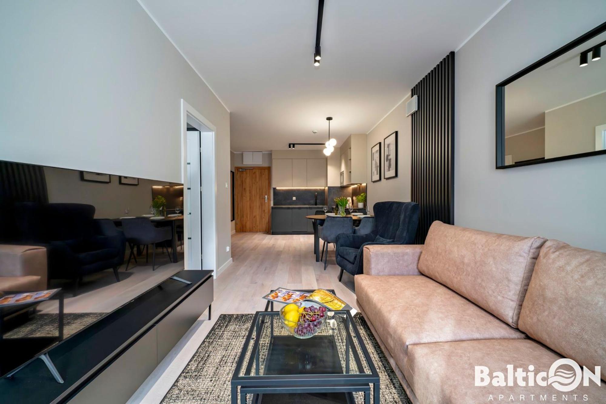 Apartamenty Balticon Kasprowicza Parking Inclusive Колобжег Екстериор снимка