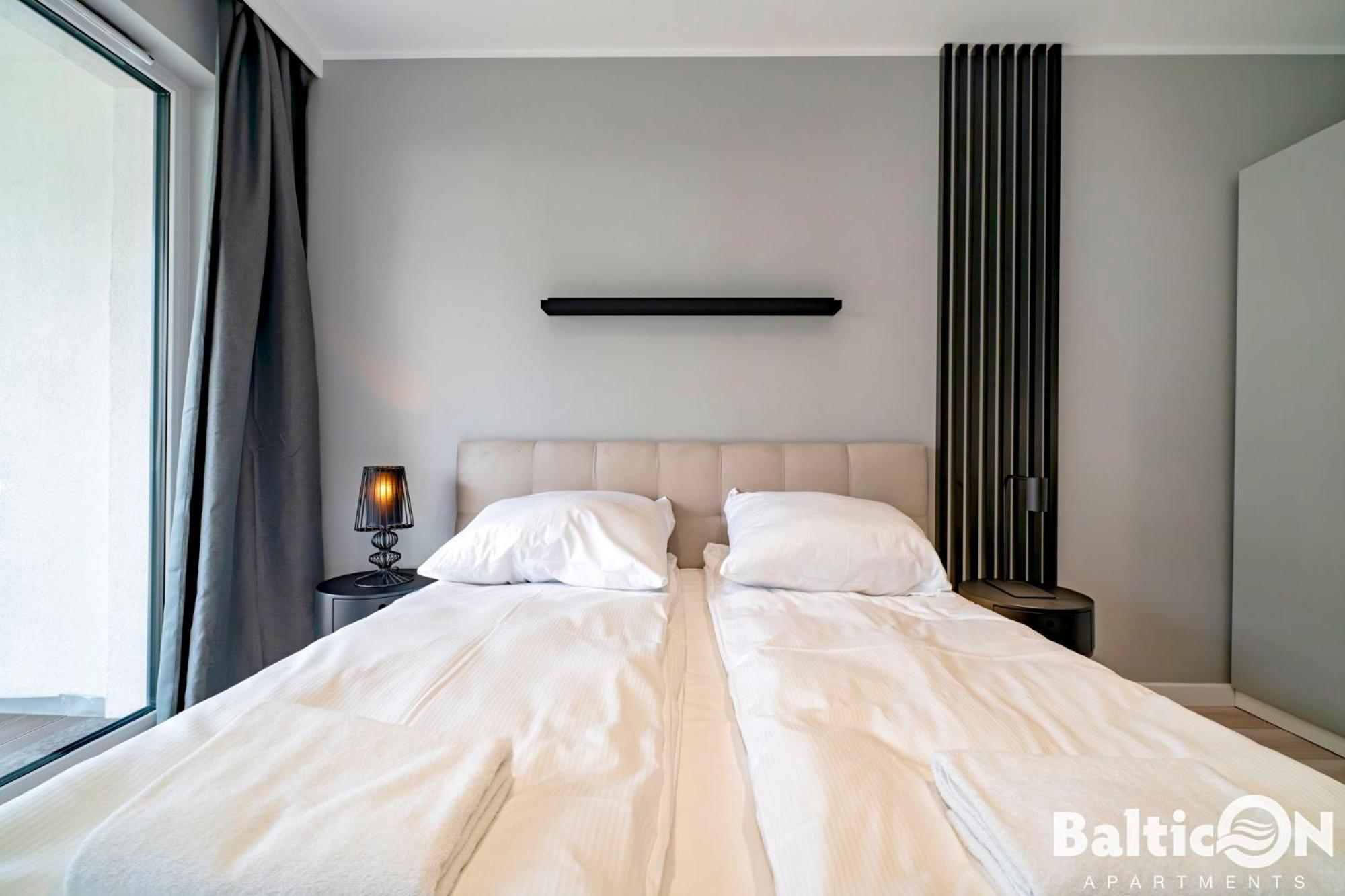Apartamenty Balticon Kasprowicza Parking Inclusive Колобжег Екстериор снимка