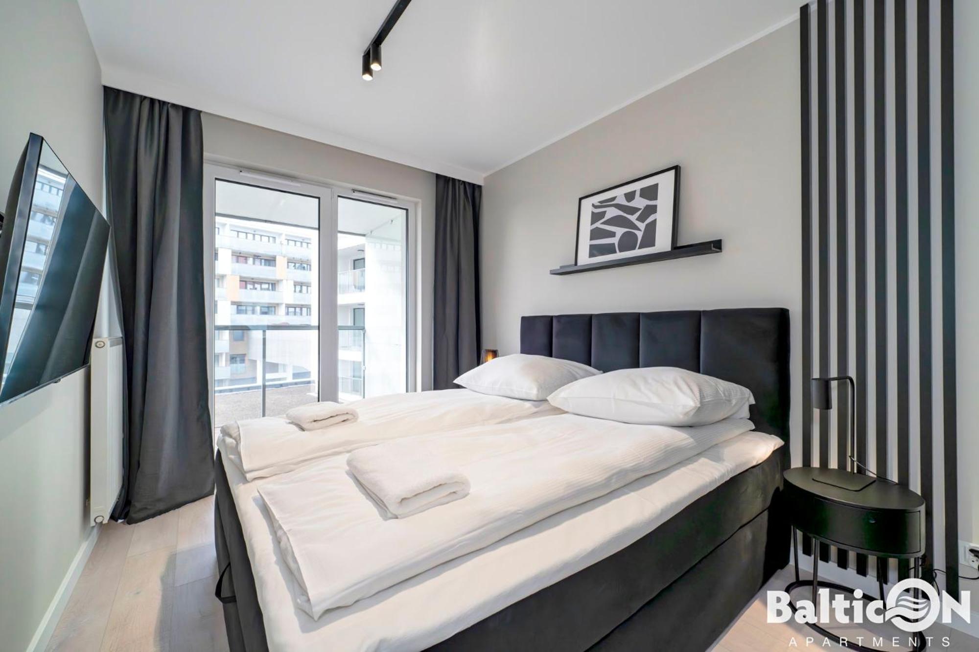 Apartamenty Balticon Kasprowicza Parking Inclusive Колобжег Екстериор снимка