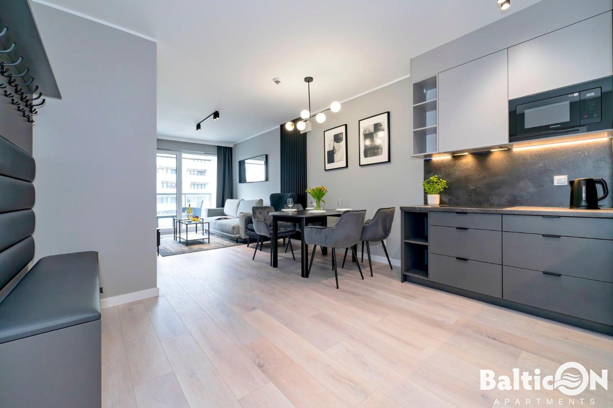 Apartamenty Balticon Kasprowicza Parking Inclusive Колобжег Екстериор снимка