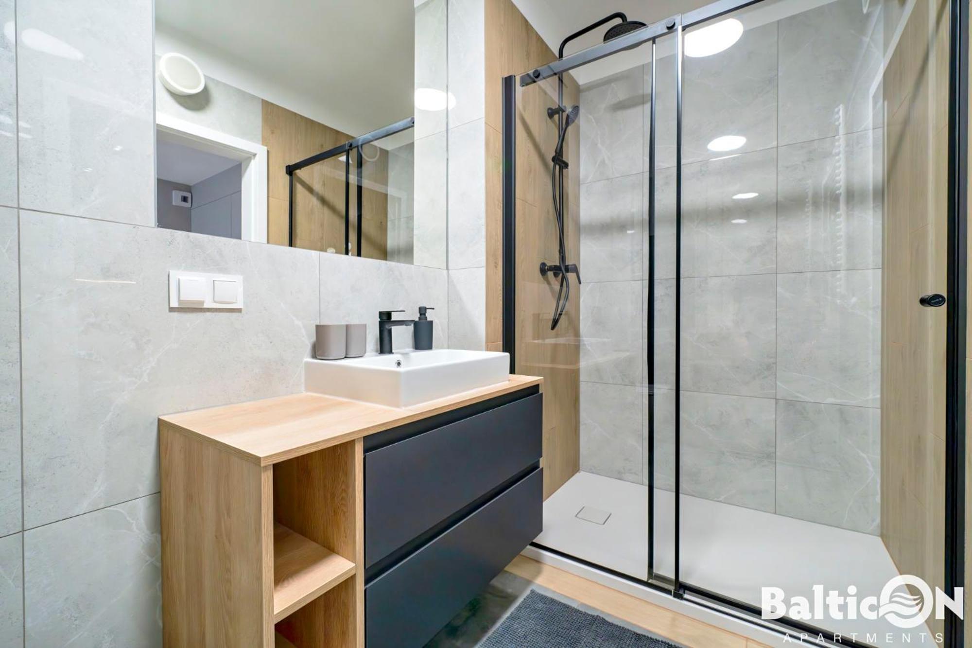 Apartamenty Balticon Kasprowicza Parking Inclusive Колобжег Екстериор снимка