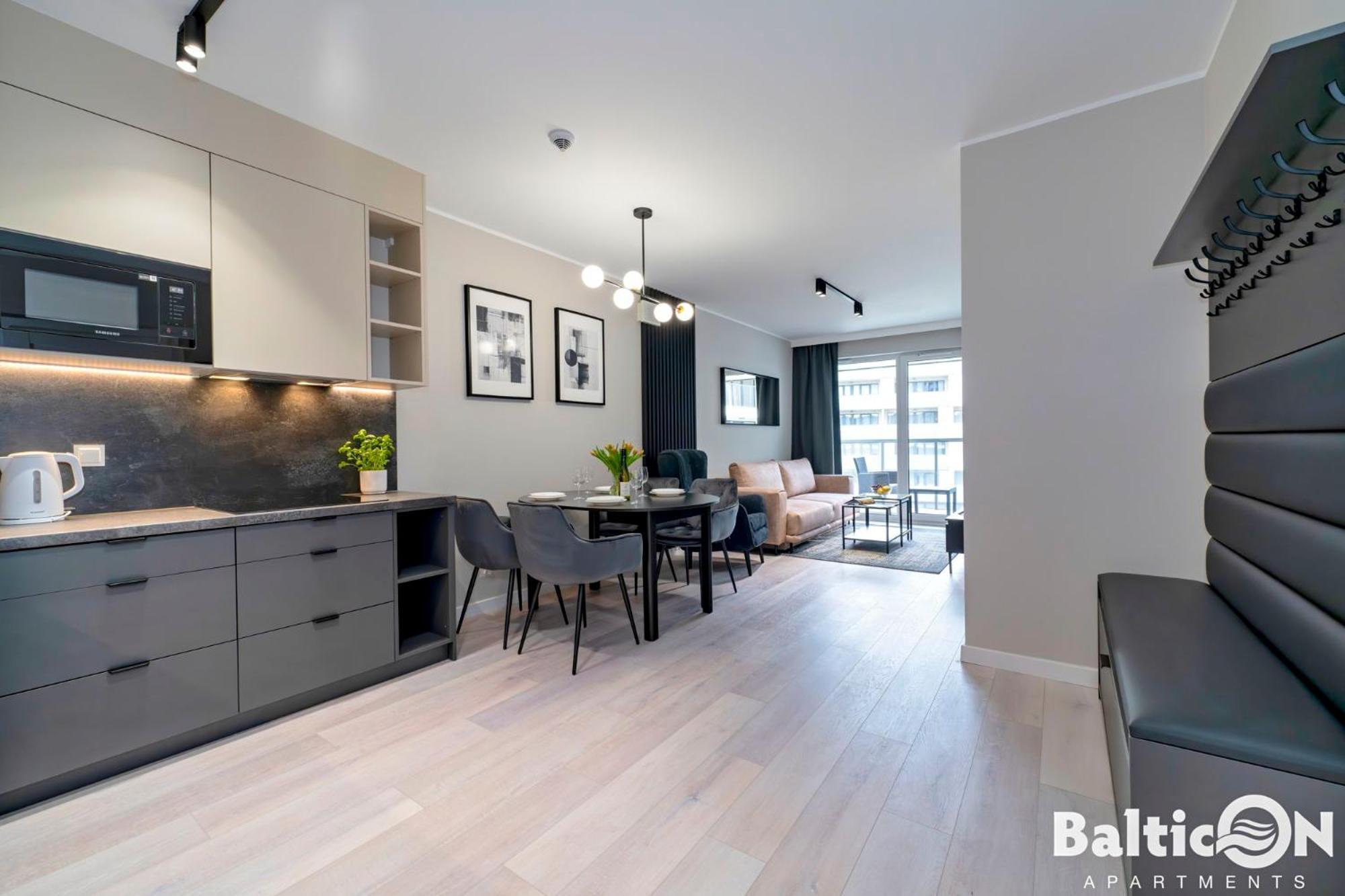 Apartamenty Balticon Kasprowicza Parking Inclusive Колобжег Екстериор снимка
