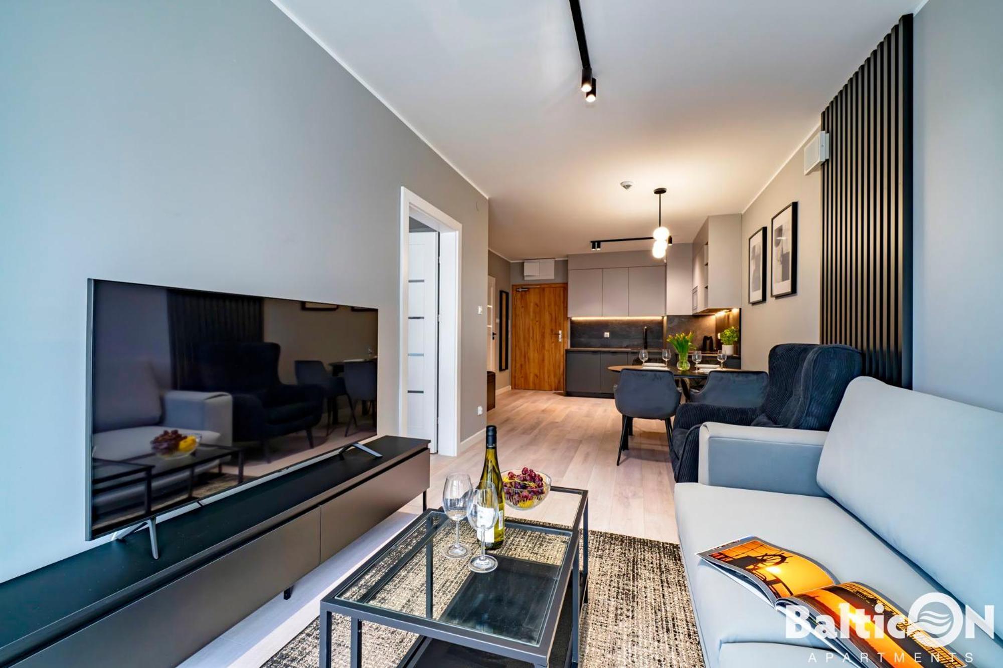 Apartamenty Balticon Kasprowicza Parking Inclusive Колобжег Екстериор снимка