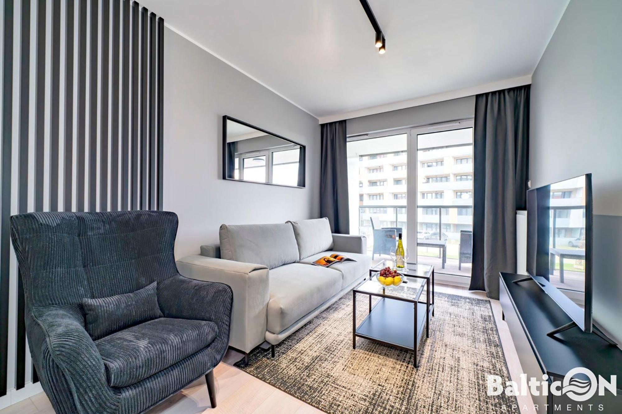Apartamenty Balticon Kasprowicza Parking Inclusive Колобжег Екстериор снимка