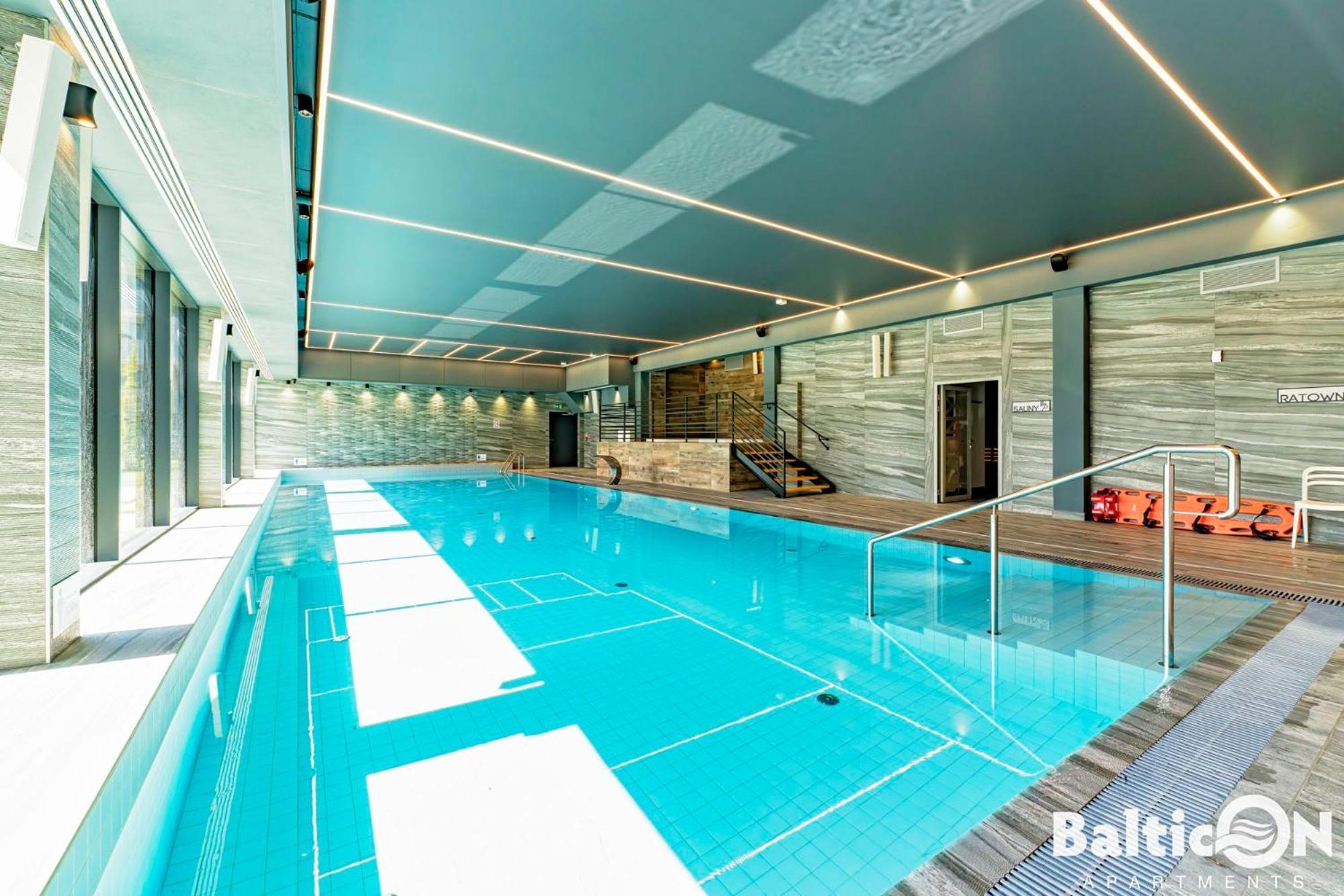Apartamenty Balticon Kasprowicza Parking Inclusive Колобжег Екстериор снимка
